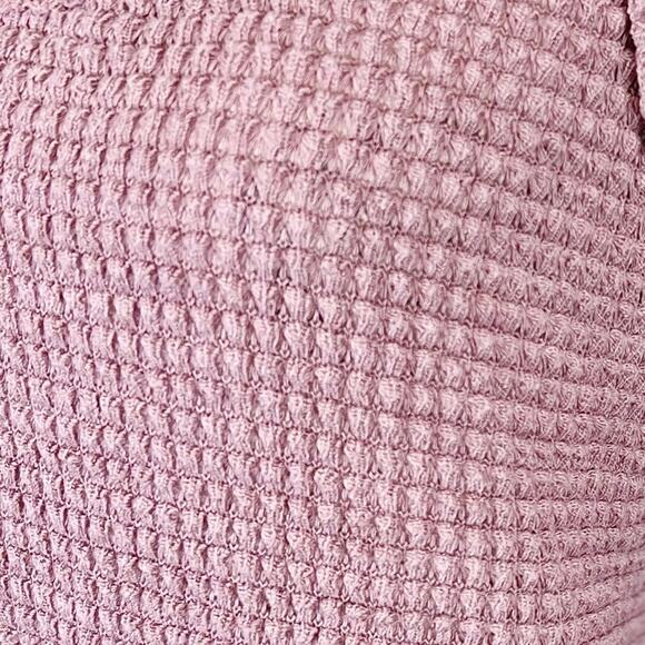 Pink Lily Oversized Long Thermal Knit Off Shoulder Top Size Medium - Picture 8 of 10